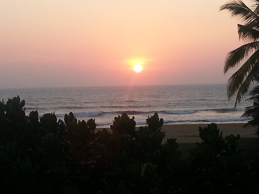 פנאדורה Navro Beach Resort מראה חיצוני תמונה