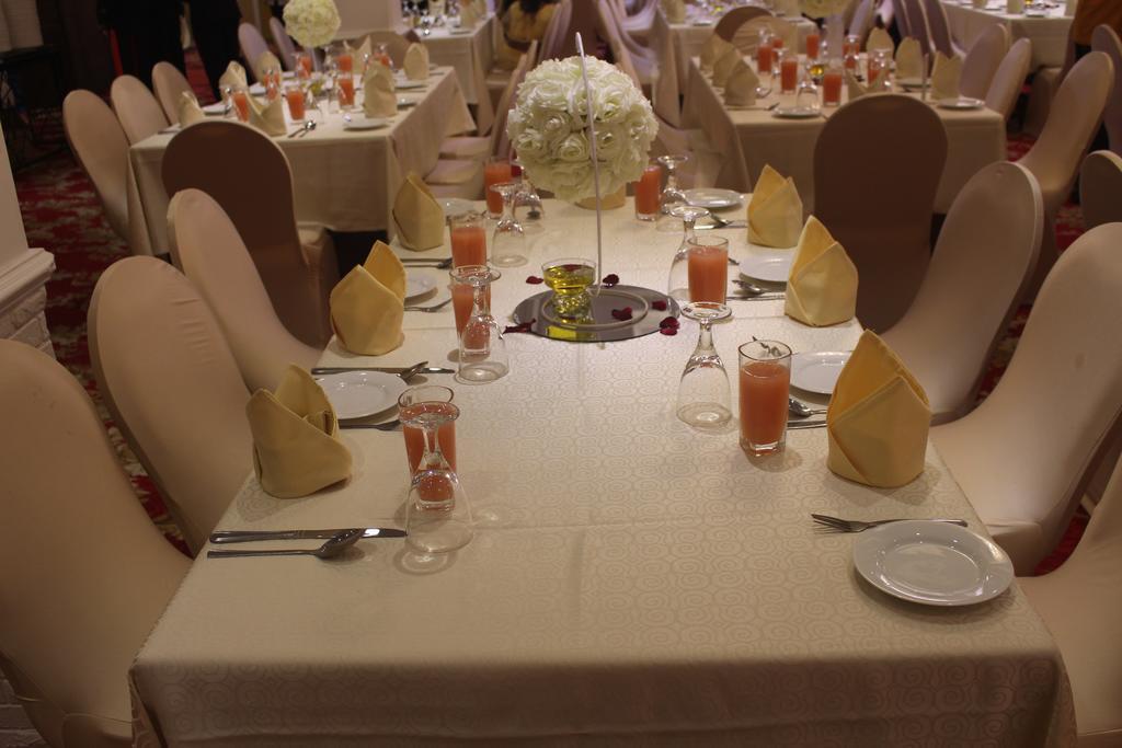 פנאדורה Navro Beach Resort מראה חיצוני תמונה