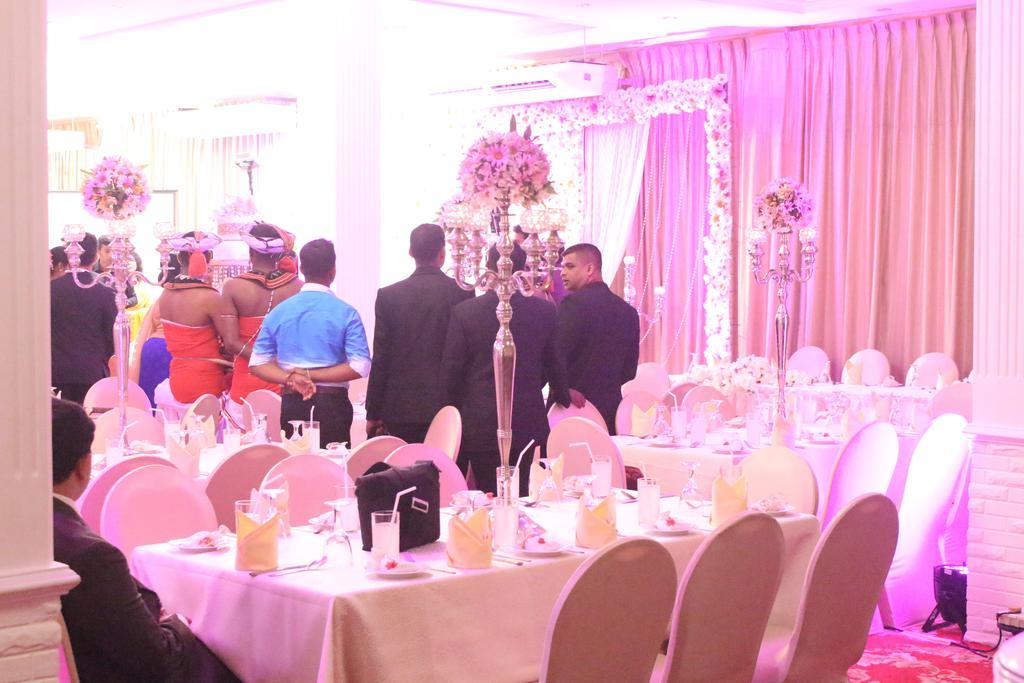 פנאדורה Navro Beach Resort מראה חיצוני תמונה