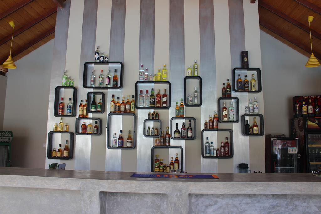 פנאדורה Navro Beach Resort מראה חיצוני תמונה